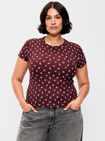 Old Navy Snug Crop T-Shirt - Burgundy Floral in Kuwait