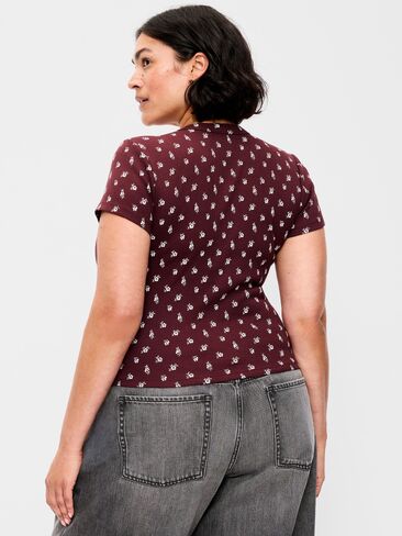 Old Navy Snug Crop T-Shirt - Burgundy Floral in Kuwait