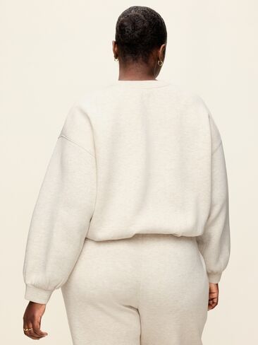 Old Navy Bounce Fleece Bubble-Hem Sweatshirt - Oatmeal Heather in Kuwait