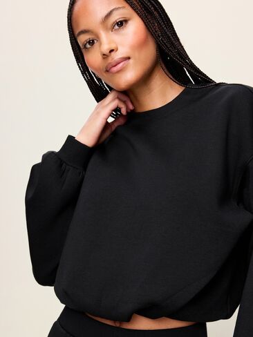 Old Navy Bounce Fleece Bubble-Hem Sweatshirt - Black Jack in Kuwait