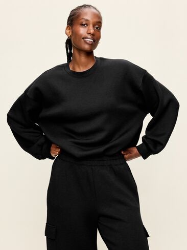Old Navy Bounce Fleece Bubble-Hem Sweatshirt - Black Jack in Kuwait