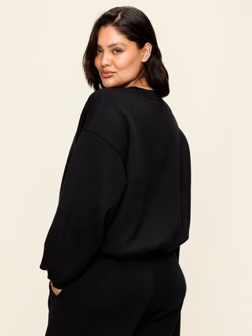 Old Navy Bounce Fleece Bubble-Hem Sweatshirt - Black Jack in Kuwait