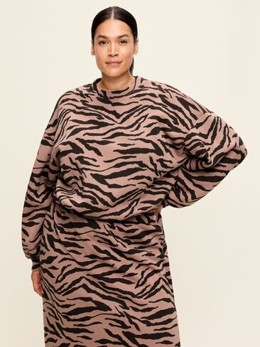 Old Navy Bounce Fleece Bubble-Hem Sweatshirt - Animal Print in Kuwait