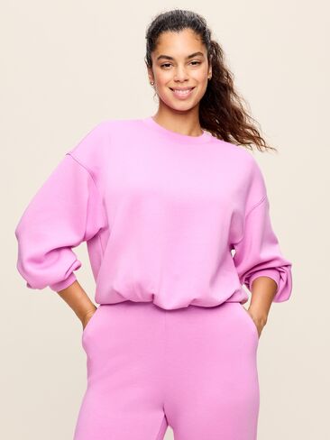 Old Navy Bounce Fleece Bubble-Hem Sweatshirt - Orchid in Kuwait