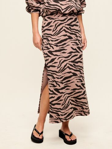 Old Navy High-Waisted Bounce Fleece Maxi Skirt - Animal Print in Kuwait