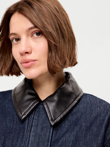 Old Navy Cropped Denim Barn Jacket - Dark Rinse in Kuwait