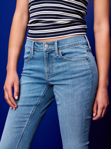 Old Navy Low-Rise Boot-Cut Jeans - Dewpoint in Kuwait
