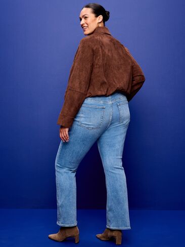 Old Navy Low-Rise Boot-Cut Jeans - Dewpoint in Kuwait
