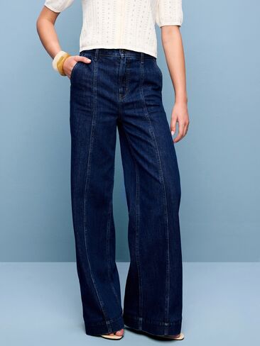 Old Navy Extra High-Waisted Super Wide-Leg Jeans - Josie in Kuwait