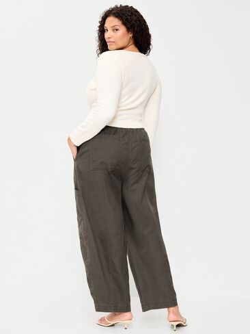 Old Navy Mid-Rise Pull-On Utility Pants - Forest Tapestry in Kuwait