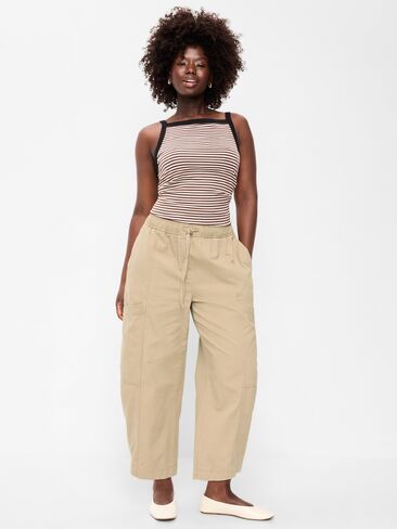 Old Navy Mid-Rise Pull-On Utility Pants - Teakwood in Kuwait
