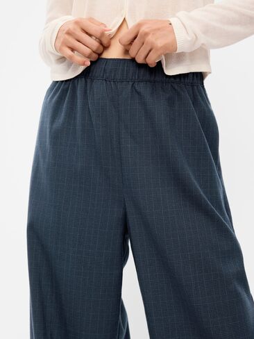 Old Navy High-Waisted Wide-Leg Trouser - Navy Plaid in Kuwait