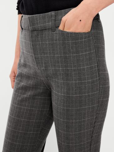 Old Navy High-Waisted Pixie Skinny Ankle Pants - Gray Plaid in Kuwait