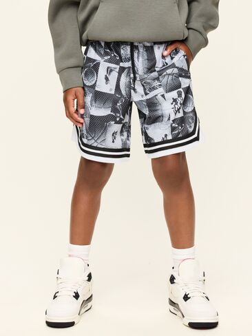 Old Navy Knee Length Mesh Basketball Shorts for Boys - Photoreal Basketball in Kuwait