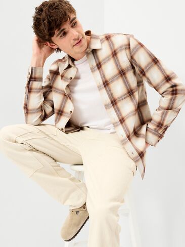 Old Navy Relaxed Long-Sleeve Plaid Flannel Pocket Shirt - Orange Plaid in Kuwait