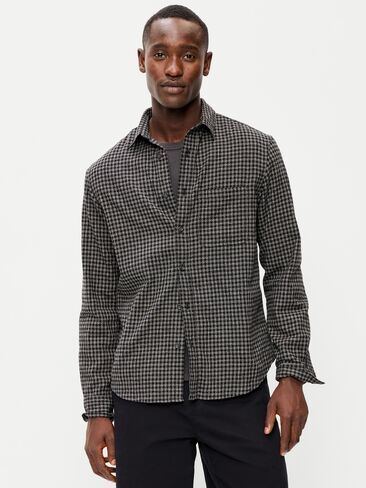 Old Navy Relaxed Long-Sleeve Plaid Flannel Pocket Shirt - Black Check in Kuwait