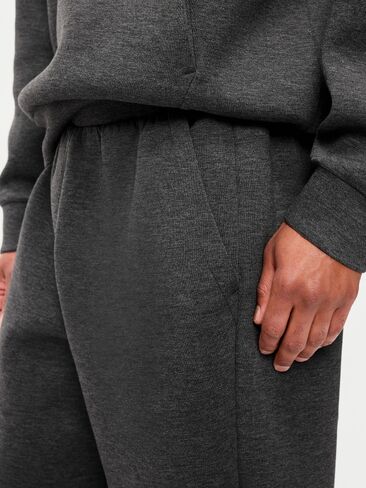 Old Navy Bounce Fleece Baggy Sweatpants - Dark Heather Gray in Kuwait