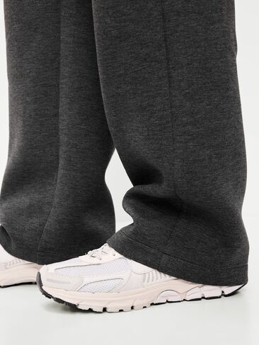 Old Navy Bounce Fleece Baggy Sweatpants - Dark Heather Gray in Kuwait