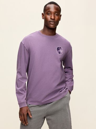 Old Navy Lived-In Pro Long-Sleeve Graphic T-Shirt - Story Dust in Kuwait