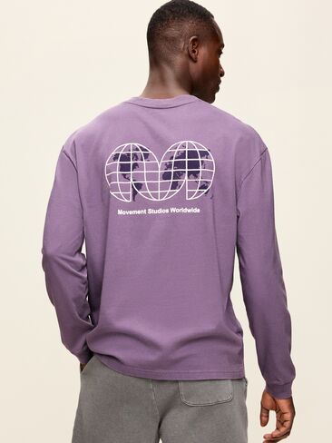 Old Navy Lived-In Pro Long-Sleeve Graphic T-Shirt - Story Dust in Kuwait