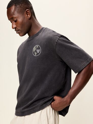 Old Navy Lived-In Pro Short-Sleeve Graphic T-Shirt - Black Jack in Kuwait