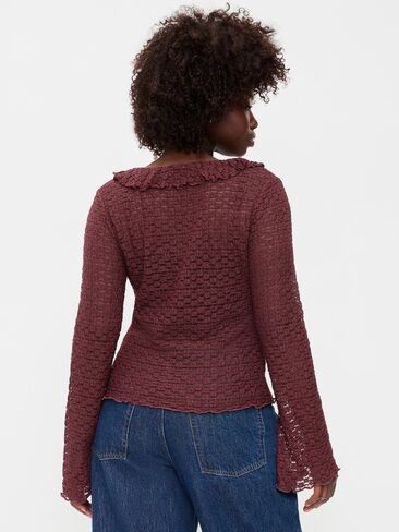 Old Navy Fitted Bell-Sleeve Ruffle Top - Reddy Or Not in Kuwait