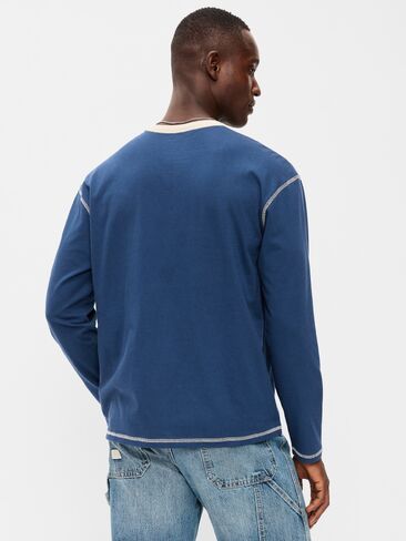 Old Navy Heavyweight Long-Sleeve T-Shirt - Night Life in Kuwait