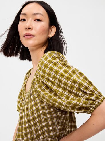 Old Navy Puff-Sleeve Smocked Mini Swing Dress - Green Plaid in Saudi Arabia