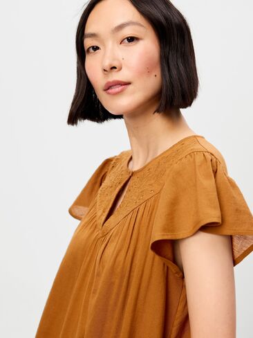 Old Navy Flutter-Sleeve Mini Swing Dress - Redwood Burl in Kuwait