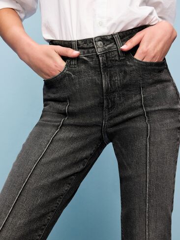 Old Navy High-Waisted OG Straight Ankle Jeans - Washed Black in Kuwait