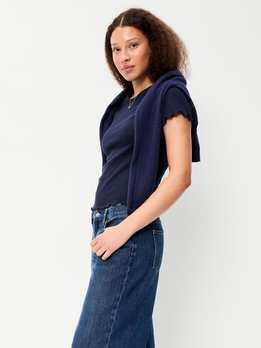 Old Navy Fitted Waffle-Knit Cropped T-Shirt - In the Navy in Kuwait