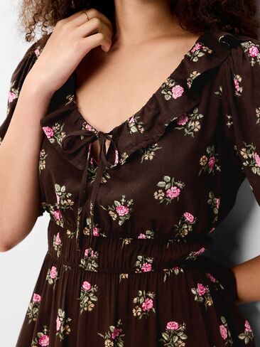 Old Navy Ruffle-Collar Boho Maxi Dress - Brown Floral in Kuwait