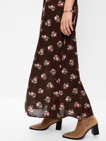 Old Navy Ruffle-Collar Boho Maxi Dress - Brown Floral in Kuwait