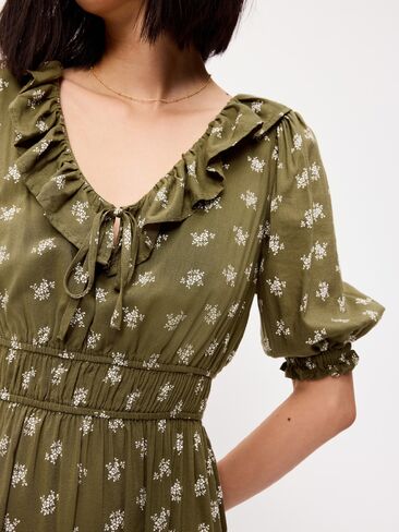 Old Navy Ruffle-Collar Boho Maxi Dress - Green Floral in Saudi Arabia