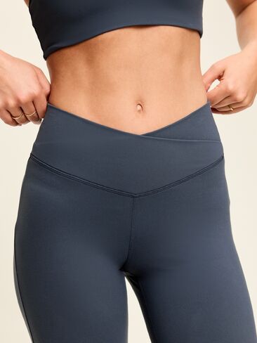 Old Navy Crossover-Waist StudioSmooth Flare Leggings - Dusk Navy in Kuwait