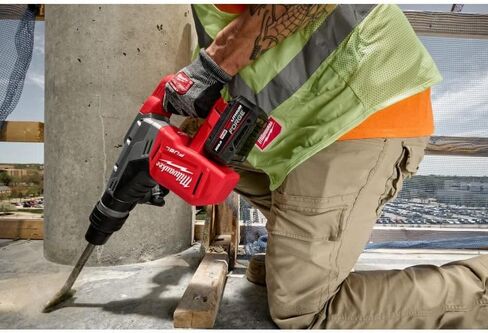 Milwaukee Electric - M18 REDLITHIUM Forge XC8.0 Battery Pack in Kuwait