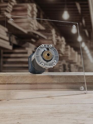 3/8″ Thick 11″ square baseplate upgrade with bushing compatibility for Bosch BSGKF18V-25N fixed base router. in Kuwait