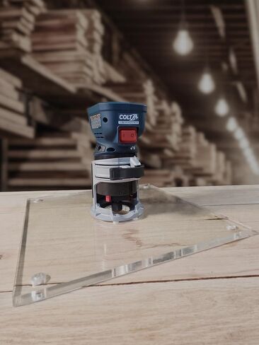 3/8″ Thick 11″ square baseplate upgrade with a 2" opening for Bosch BSGKF18V-25N fixed base router. in Kuwait