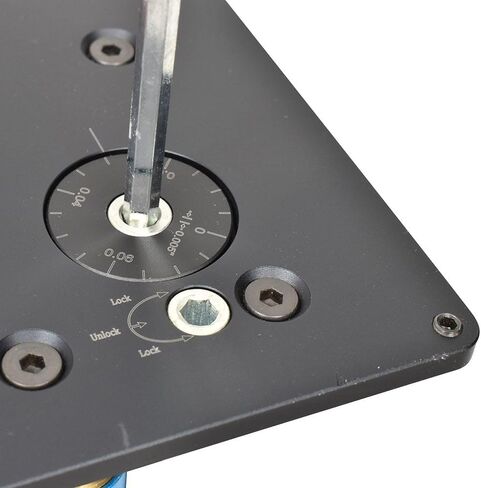 MLCS 9581 Universal Base Mount Router Lift For MLCS Tables Only in Kuwait
