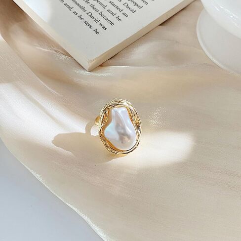 Baroque Pearl Rings for Women Irregular Chunky Statement Rings Vintage White Big Pearl Finger Ring Fashion Wedding Jewelry in Saudi Arabia