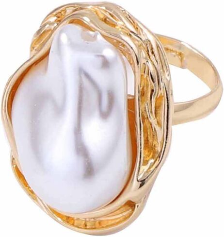 Baroque Pearl Rings for Women Irregular Chunky Statement Rings Vintage White Big Pearl Finger Ring Fashion Wedding Jewelry in Saudi Arabia