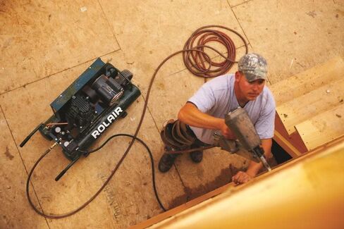 Rolair 1.5 Hp (115V), 7.3 Cfm@90Psi, 9 Gall Twin Tank Compressor (W/Dual Controls) in Kuwait