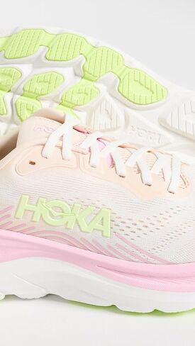 Hoka Womens Clifton 11 Tangerine Glow/White 8.5 Medium in Kuwait