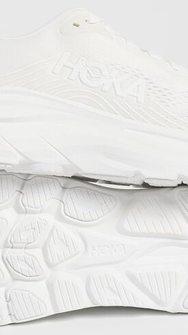 Hoka Womens Clifton 11 White/White 8 Medium in Kuwait