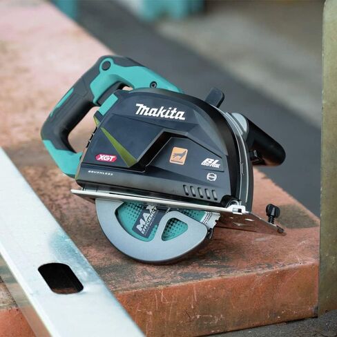 MAKITA 40V MAX XGT BRUSHLESS Cordless 7-1/4 in. Metal Cutting Saw, with Electric Brake and in Kuwait