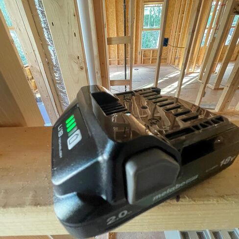 Metabo HPT 18 Volt 2.0Ah Lithium Ion Battery with Fuel Gauge, 382311M in Kuwait