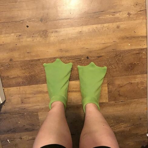 Green Frogs Feet Slippers, Winter Animal Slippers. Slippers Novelties Animal Costume House Shoes for Living Room, Bedroom, Kitchen, Halloween, Birthday, Party in Kuwait