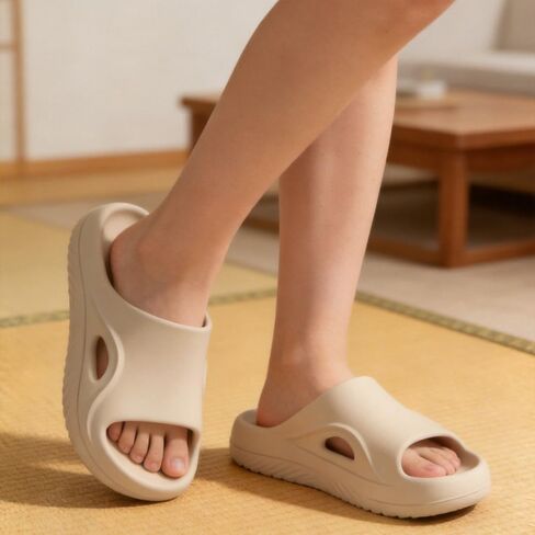 Ultra-Soft Unisex Cloud Slippers - Lightweight 'Stepping on Poo' Cushioning, Minimalist Solid Indoor/Outdoor Slides, Non-Slip EVA Sandals for Home & Travel in Kuwait