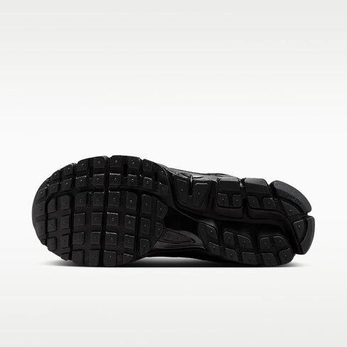 Nike Zoom Vomero 5 Women's Shoes (Black/Cool Grey/White/Metallic Silver) in Kuwait