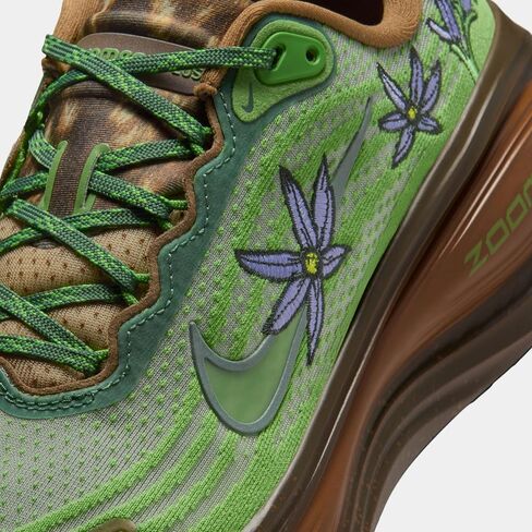 Vomero Plus x Doernbecher Freestyle Molly Womens Running Shoes (Multi Color) in Kuwait
